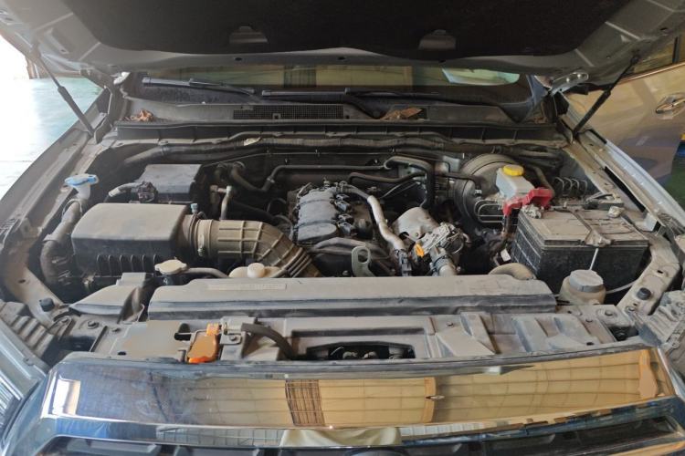 Used Dongfeng Palazzo 2021 1.8T Manual 4x4 Elite Edition Engine Bay