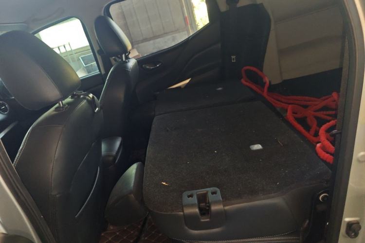 Used Dongfeng Palazzo 2021 1.8T Manual 4x4 Elite Edition Left Rear Seat