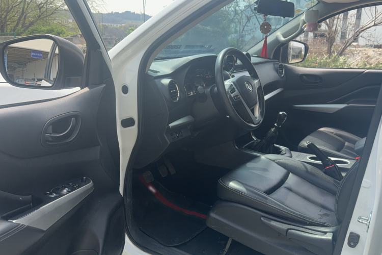 Used Dongfeng Palazzo 2021 1.8T Manual Two-Wheel Drive Elite Edition Driver Seat