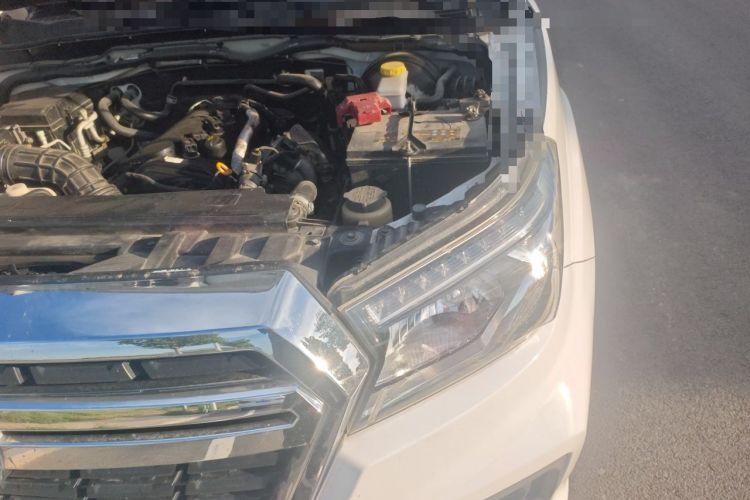 Used Dongfeng Palazzo 2021 1.8T Manual 4x4 Elite Edition Engine Bay Left