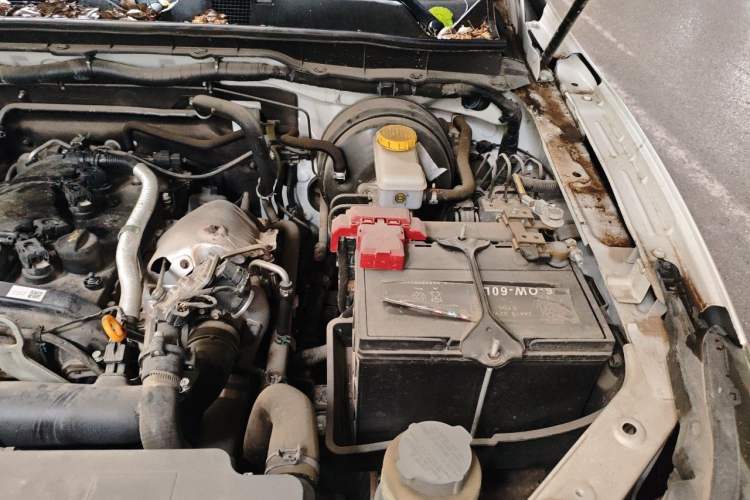 Used Dongfeng Palazzo 2021 1.8T Manual Two-Wheel Drive Elite Edition Engine Bay Left