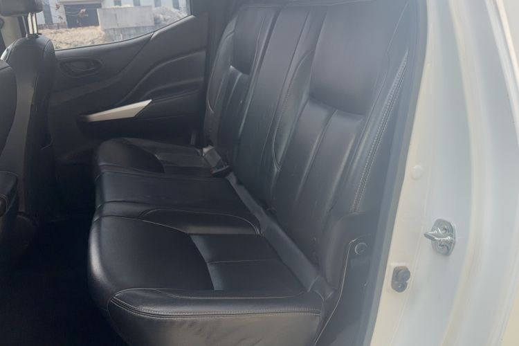 Used Dongfeng Palazzo 2021 1.8T Manual Two-Wheel Drive Elite Edition Left Rear Seat