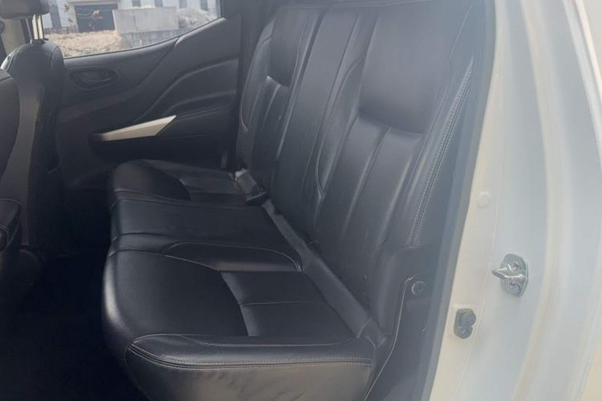 Used Dongfeng Palazzo 2021 1.8T Manual Two-Wheel Drive Elite Edition Left Rear Seat