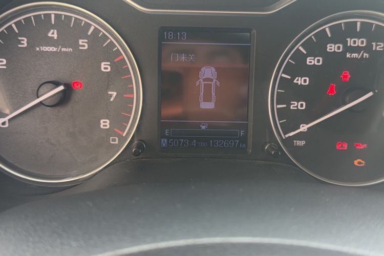 Used Dongfeng Palazzo 2021 1.8T Manual Two-Wheel Drive Elite Edition Odometer Close Up