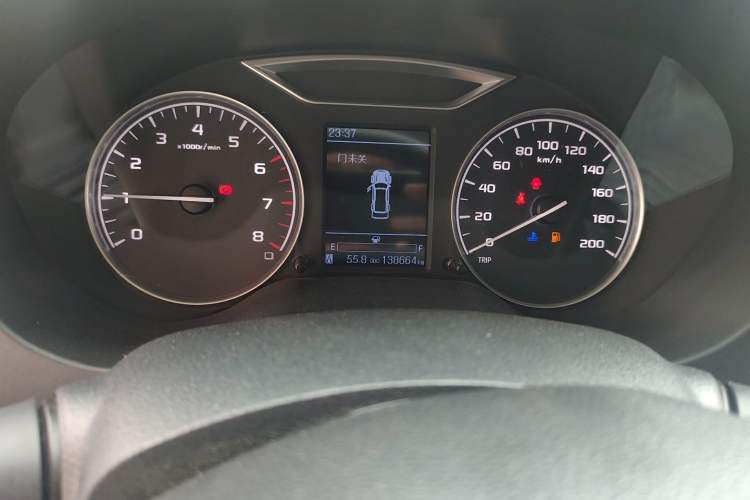 Used Dongfeng Palazzo 2021 1.8T Manual 4x4 Elite Edition Odometer Close Up