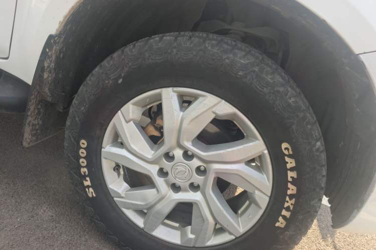 Used Dongfeng Palazzo 2021 1.8T Manual 4x4 Elite Edition Right Front Wheel Hub