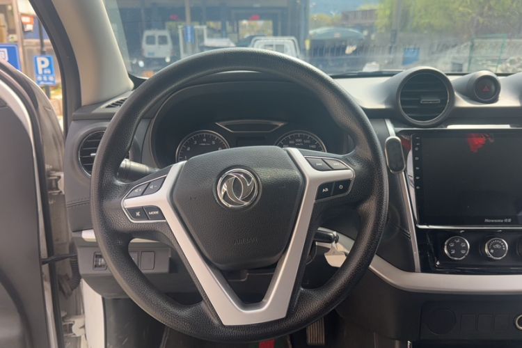 Used Dongfeng Palazzo 2021 1.8T Manual Two-Wheel Drive Elite Edition Steering Wheel