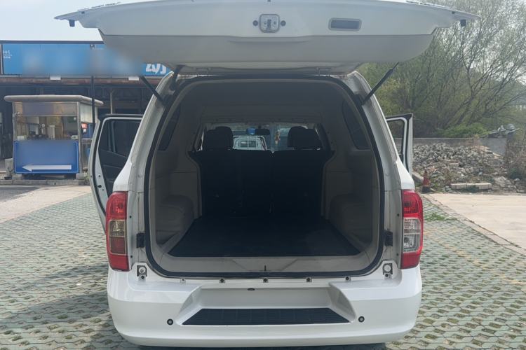 Used Dongfeng Palazzo 2021 1.8T Manual Two-Wheel Drive Elite Edition Trunk