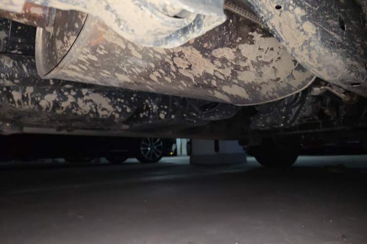 Used Dongfeng Palazzo 2023 2.0T Automatic All-Wheel Drive Prestige Version Chassis Rear Right