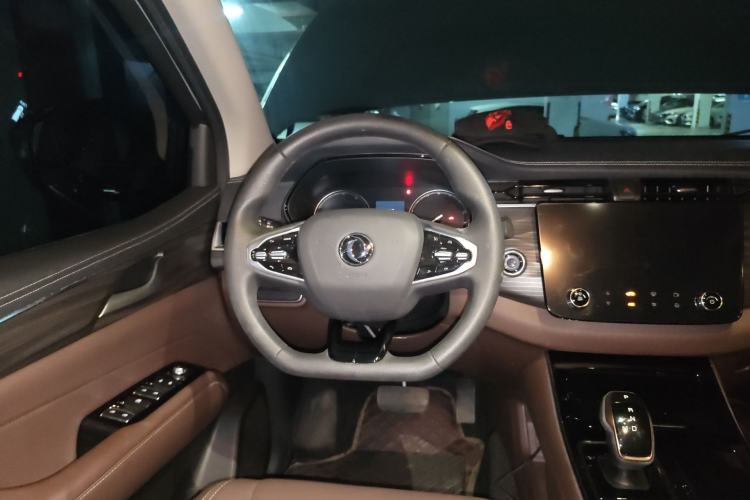 Used Dongfeng Palazzo 2023 2.0T Automatic All-Wheel Drive Prestige Version Steering Wheel