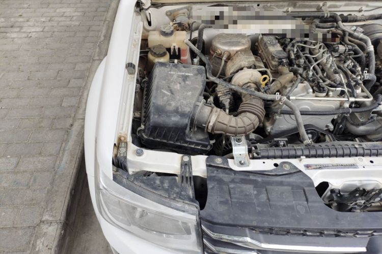 Used Dongfeng Ruichi 2021 2.4T Diesel 4x4 Adventure Edition Long Cargo Bed YCY24165-61 Engine Bay Right