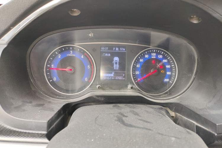 Used Dongfeng Ruichi 2021 2.4T Diesel 4x4 Adventure Edition Long Cargo Bed YCY24165-61 Instrument Cluster
