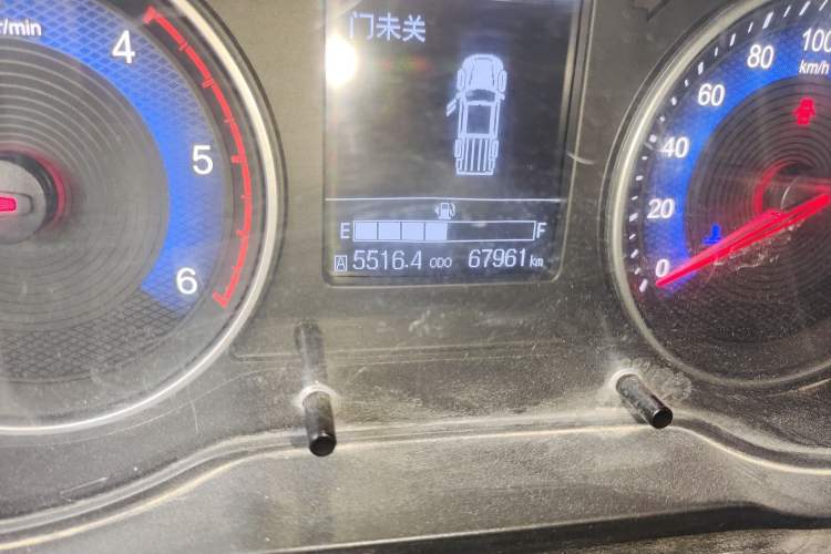 Used Dongfeng Ruichi 2021 2.4T Diesel 4x4 Adventure Edition Long Cargo Bed YCY24165-61 Odometer Close Up