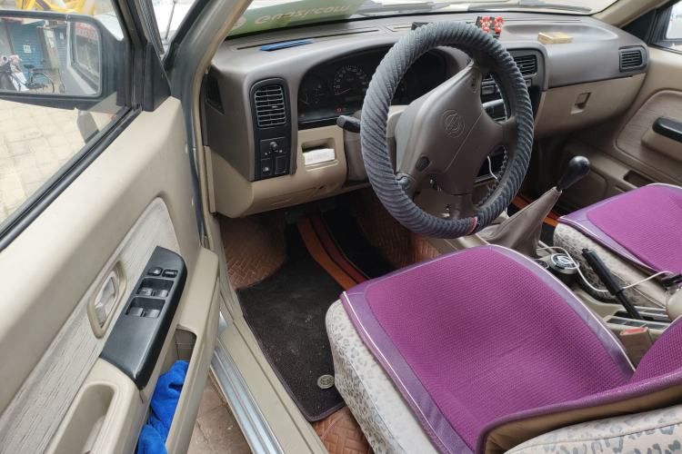 Used Dongfeng Ruichi 2010 2.4L Gasoline 4x4 Standard Version ZG24 Driver Seat