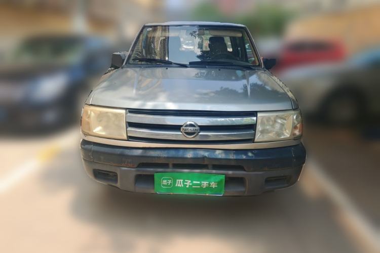 Used Dongfeng Ruichi 2010 2.4L Gasoline Two-Wheel Drive Standard Version ZG24 Front