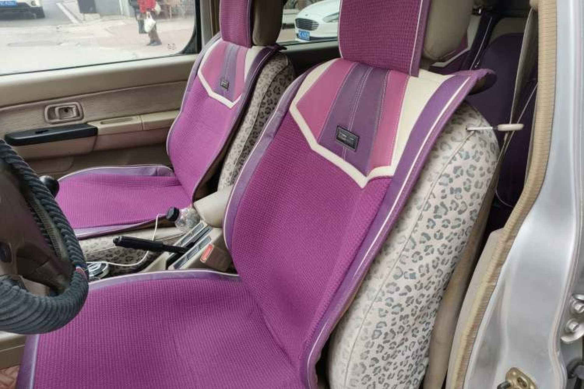 Used Dongfeng Ruichi 2010 2.4L Gasoline 4x4 Standard Version ZG24 Left Front Seat