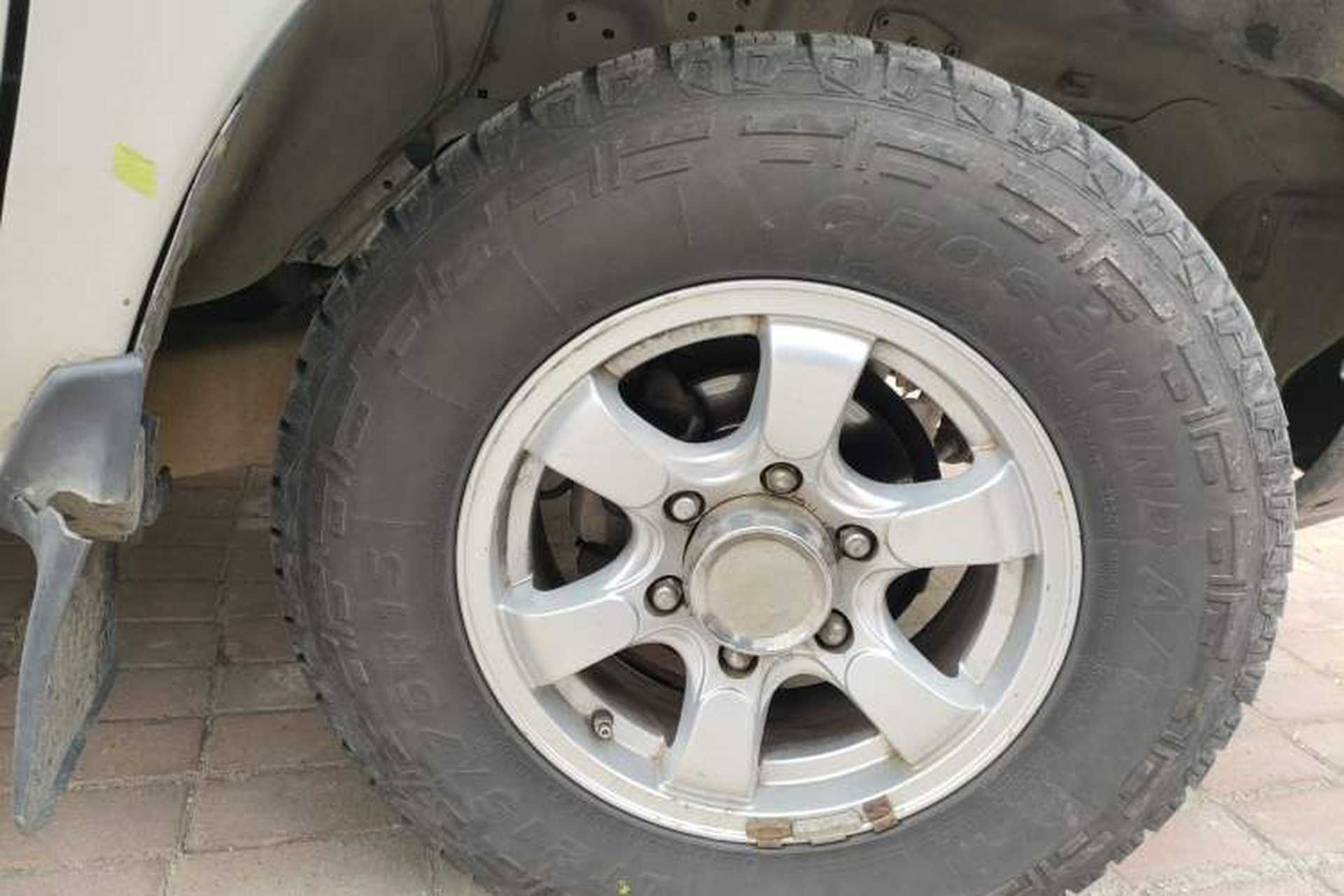 Used Dongfeng Ruichi 2010 2.4L Gasoline 4x4 Standard Version ZG24 Right Front Wheel Hub