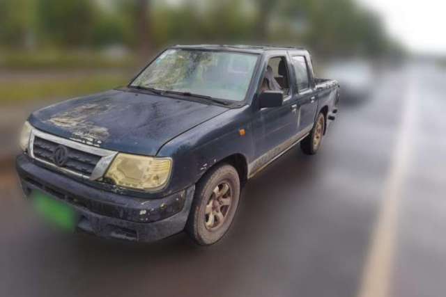 Used Dongfeng Ruichi 2013 2.5T Diesel Two-Wheel-Drive Standard Version ZD25TCI
