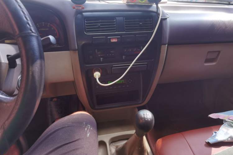 Used Dongfeng Ruichi  Audio And AC Panel