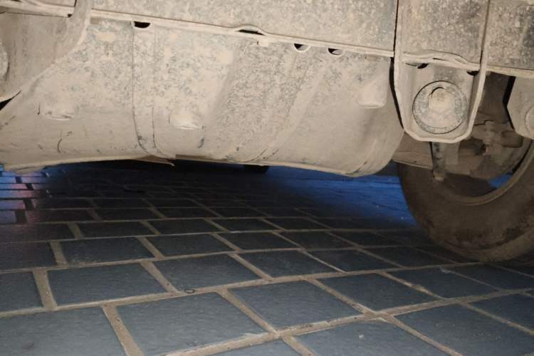 Used Dongfeng Ruichi 2013 2.4L Gasoline Two-Wheel Drive Standard Version ZG24 Chassis Front