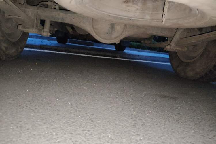 Used Dongfeng Ruichi 2013 2.4L Gasoline Two-Wheel Drive Standard Version ZG24 Chassis Rear