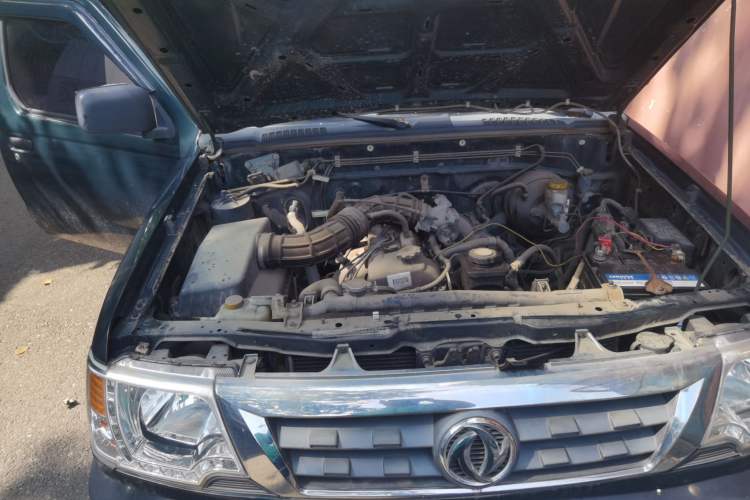 Used Dongfeng Ruichi  Engine Bay Right