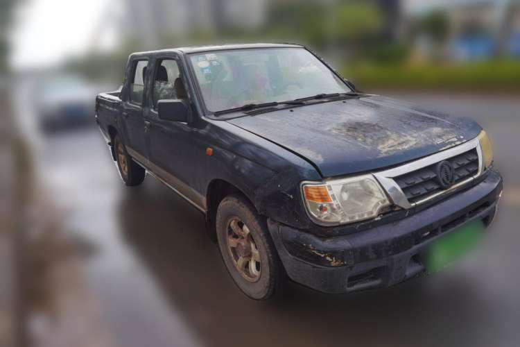 Used Dongfeng Ruichi 2013 2.5T Diesel Two-Wheel-Drive Standard Version ZD25TCI Front Right 45 Deg