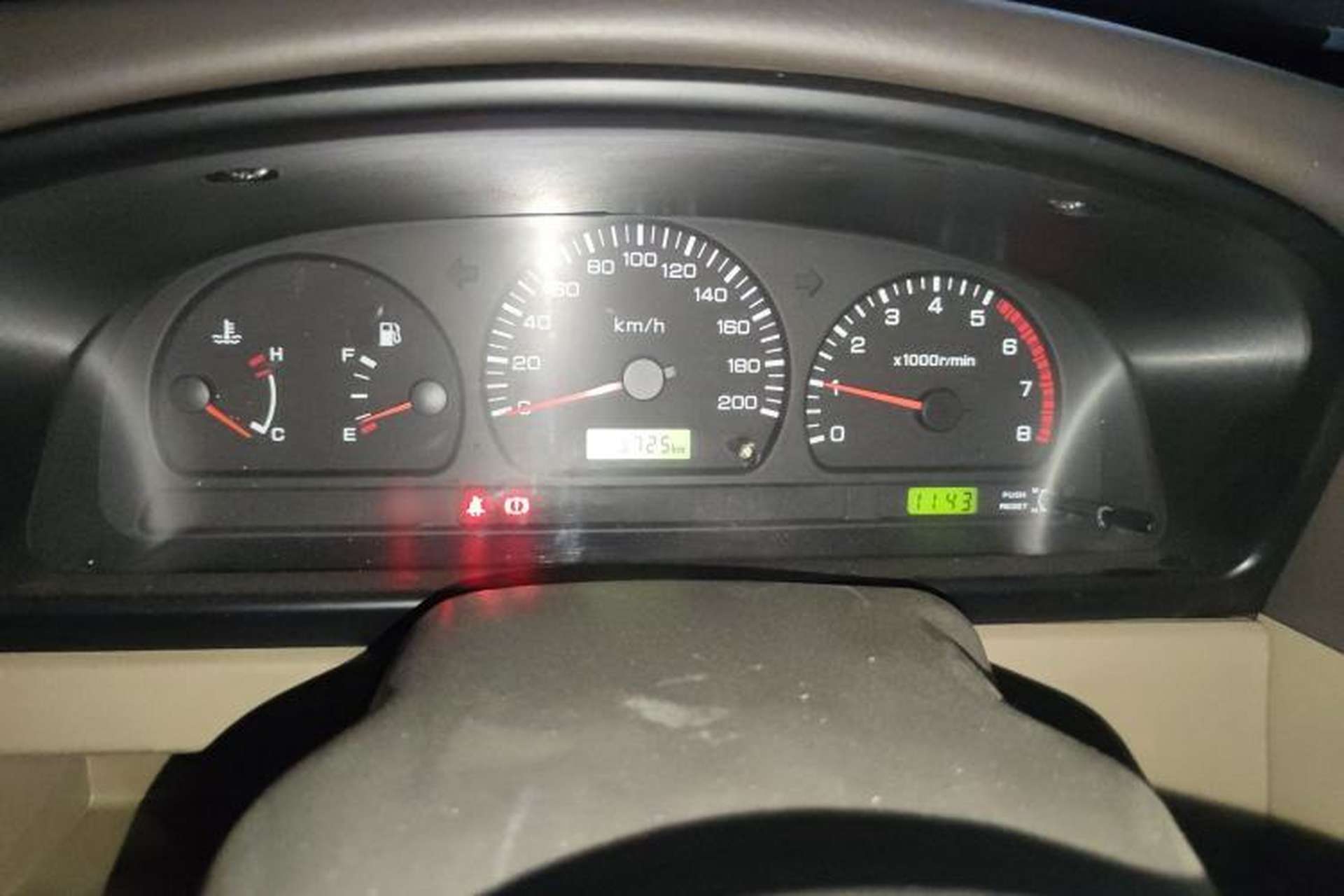Used Dongfeng Ruichi 2013 2.4L Gasoline Two-Wheel Drive Standard Version ZG24 Instrument Cluster