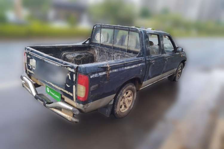 Used Dongfeng Ruichi 2013 2.5T Diesel Two-Wheel-Drive Standard Version ZD25TCI Rear Right 45 Deg