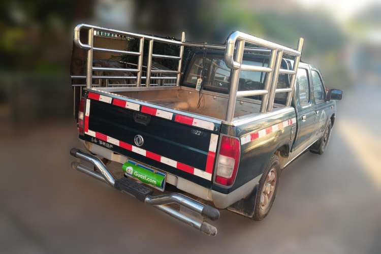 Used Dongfeng Ruichi 2013 2.2T Diesel Two-Wheel Drive Standard Version ZD22TE Rear Right 45 Deg