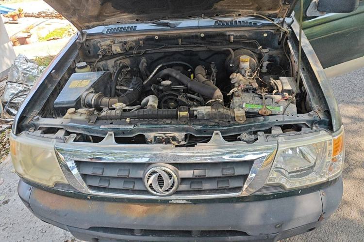 Used Dongfeng Ruichi 2013 2.2T Diesel Two-Wheel Drive Standard Version ZD22TE Engine Bay