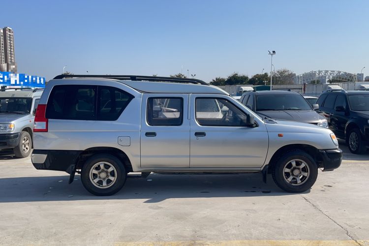 Used Dongfeng Ruichi 2013 2.4L Gasoline Two-Wheel Drive Standard Version ZG24 Exterior 2