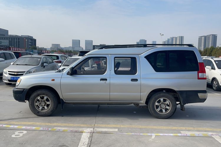 Used Dongfeng Ruichi 2013 2.4L Gasoline Two-Wheel Drive Standard Version ZG24 Exterior 5