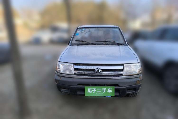 Used Dongfeng Ruichi 2013 3.0T Diesel 4x4 Standard Version CYQD80-E3 Front
