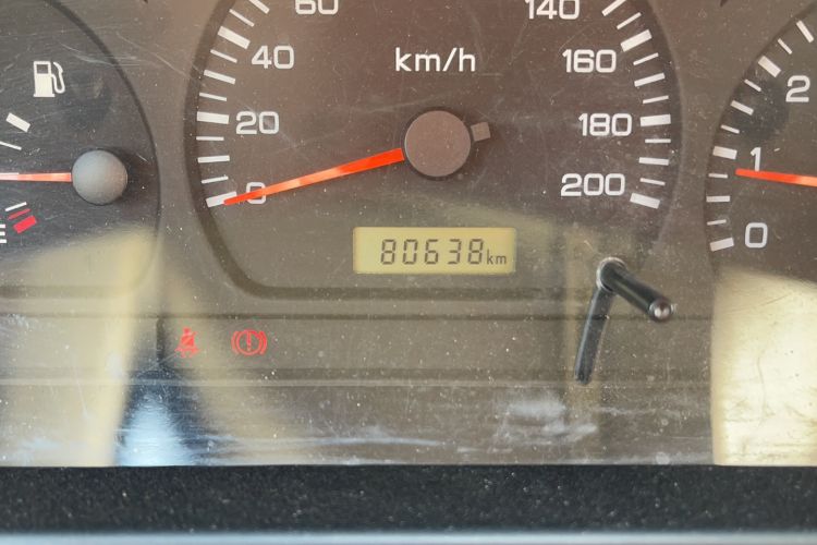 Used Dongfeng Ruichi 2013 2.4L Gasoline Two-Wheel Drive Standard Version ZG24 Odometer Close Up