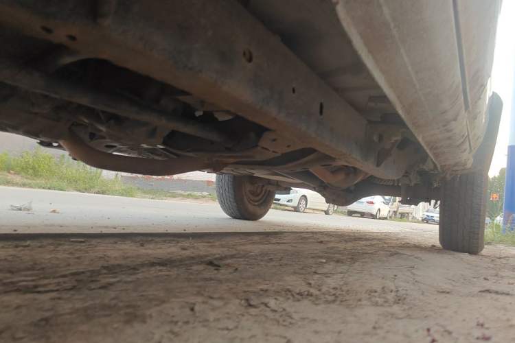 Used Dongfeng Ruichi  Chassis Front Left