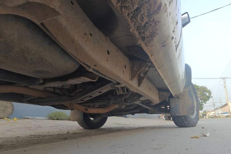 Used Dongfeng Ruichi  Chassis Rear Right