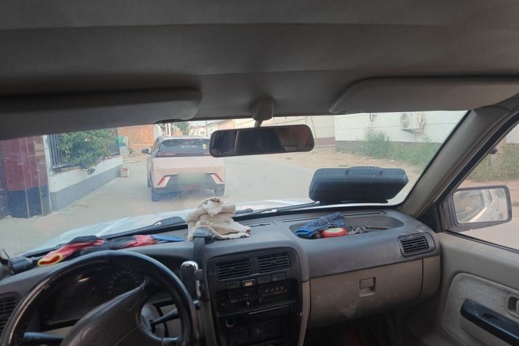Used Dongfeng Ruichi  Headliner