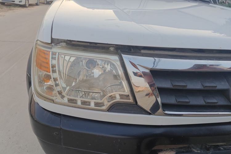 Used Dongfeng Ruichi  Right Front Headlight