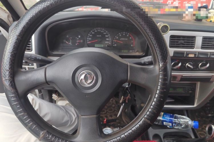 Used Dongfeng Ruichi 2013 2.4L Gasoline Two-Wheel Drive Standard Version ZG24 Steering Wheel