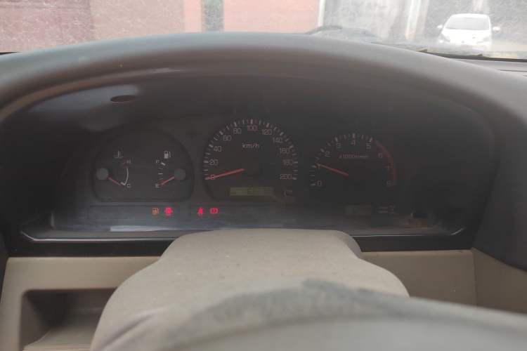 Used Dongfeng Ruichi 2013 2.4L Gasoline Two-Wheel Drive Standard Version ZG24 Instrument Cluster