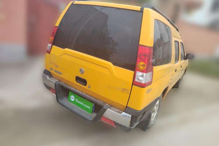 Used Dongfeng Ruichi 2013 2.4L Gasoline Two-Wheel Drive Standard Version ZG24 Rear Right 45 Deg