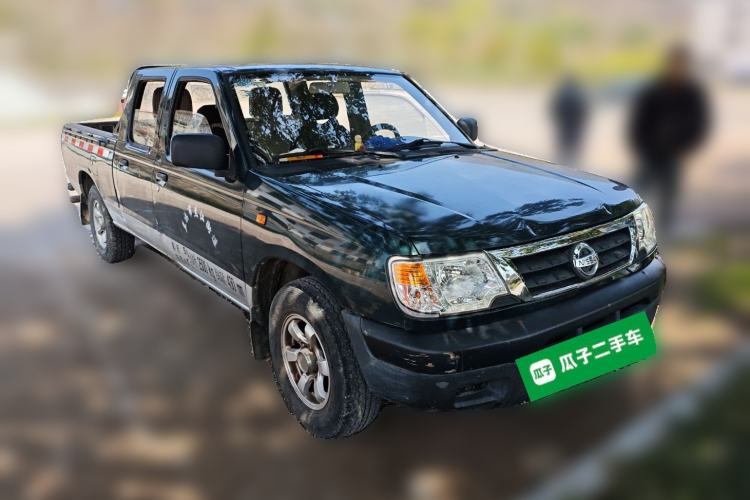 Used Dongfeng Ruichi 2015 2.4L Two-Wheel Drive Classic Long Cargo Bed ZG24 Front Right 45 Deg