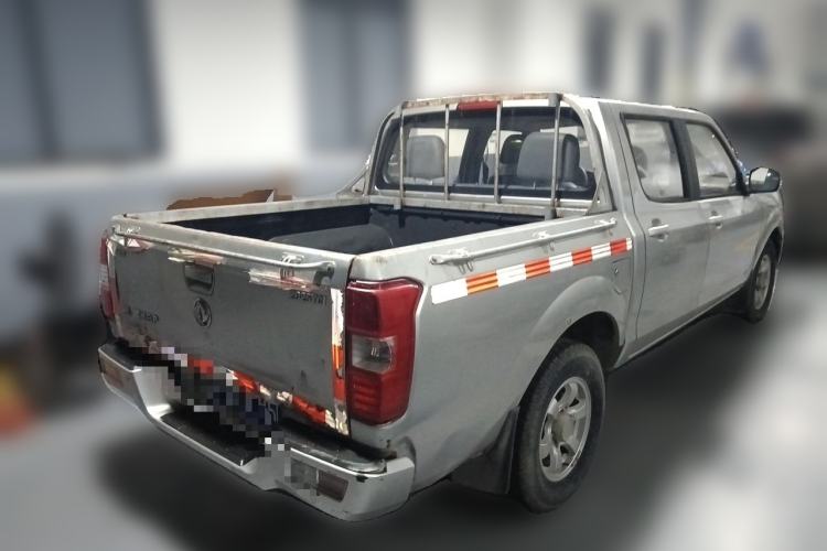 Used Dongfeng Ruichi 2015 2.5T Elite Edition Diesel Two-Wheel Drive Luxury ZD25TCI Rear Right 45 Deg