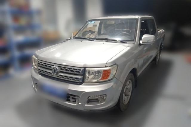 Used Dongfeng Ruichi 2015 2.5T Elite Edition Diesel Two-Wheel Drive Luxury ZD25TCI