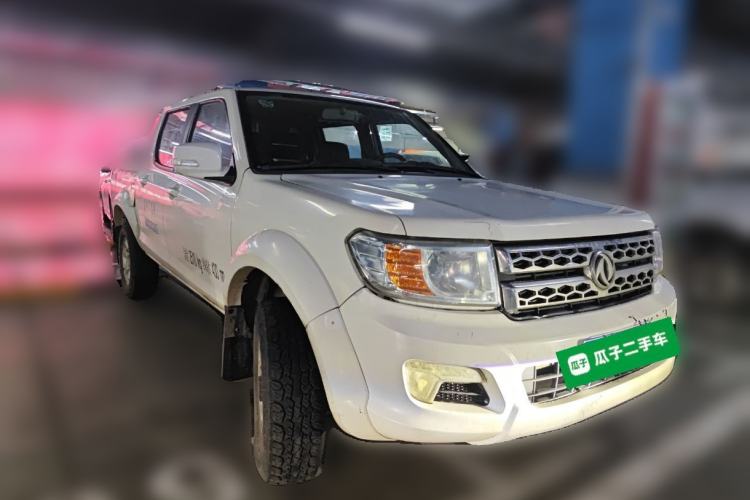 Used Dongfeng Ruichi 2015 2.4L Elite Edition Gasoline 4x4 Standard Trim ZG24 Front Right 45 Deg