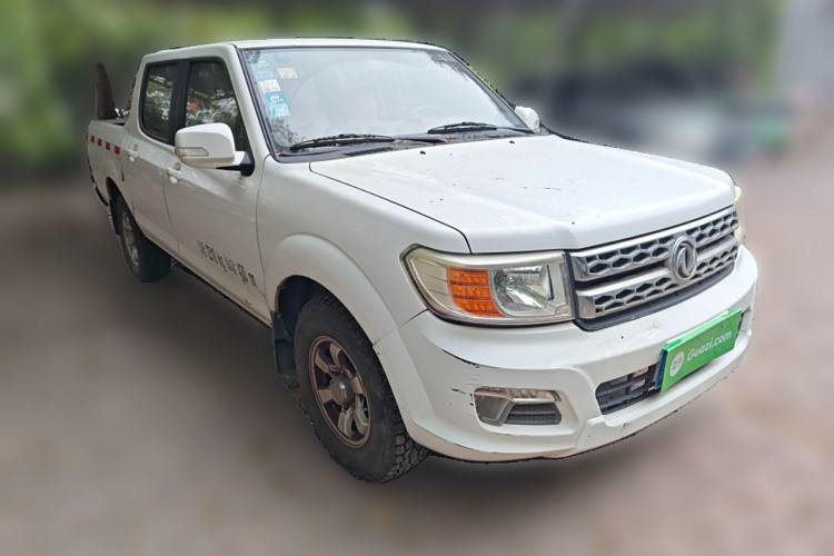 Used Dongfeng Ruichi 2015 2.4L Elite Edition Gasoline Two-Wheel Drive Luxury Version ZG24 Front Right 45 Deg