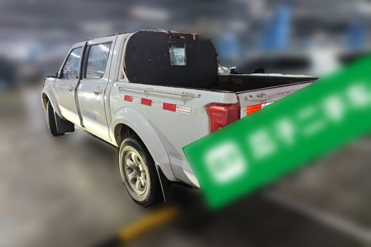Used Dongfeng Ruichi 2015 2.4L Elite Edition Gasoline 4x4 Standard Trim ZG24 Rear Left 45 Deg