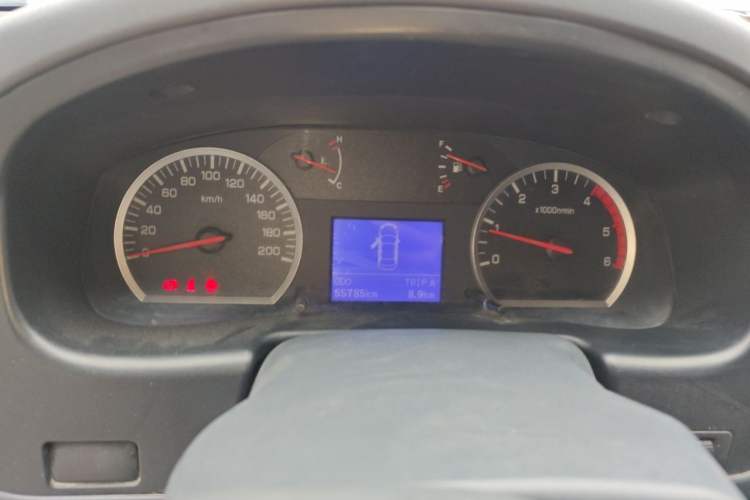 Used Dongfeng Ruichi 2016 2.5T Diesel 2WD ZD25TCI Instrument Cluster