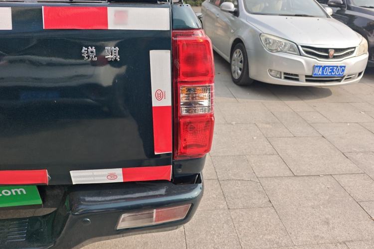 Used Dongfeng Ruichi 2017 2.4L Gasoline 4x4 Standard Version ZG24 Exterior 6